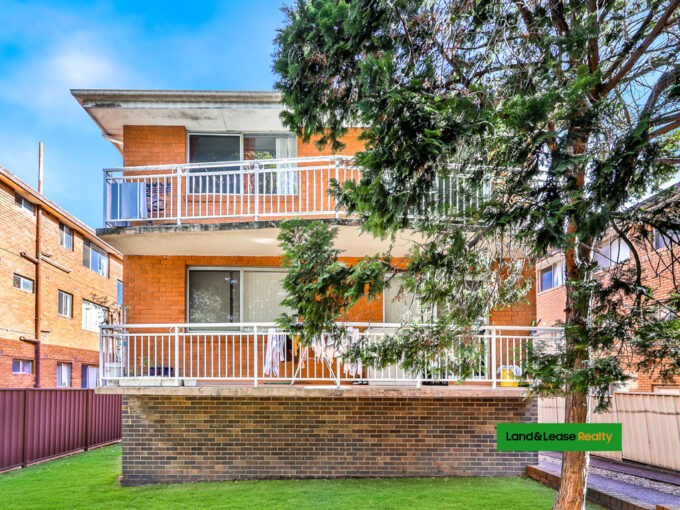 4/42 Macquarie Road AUBURN NSW