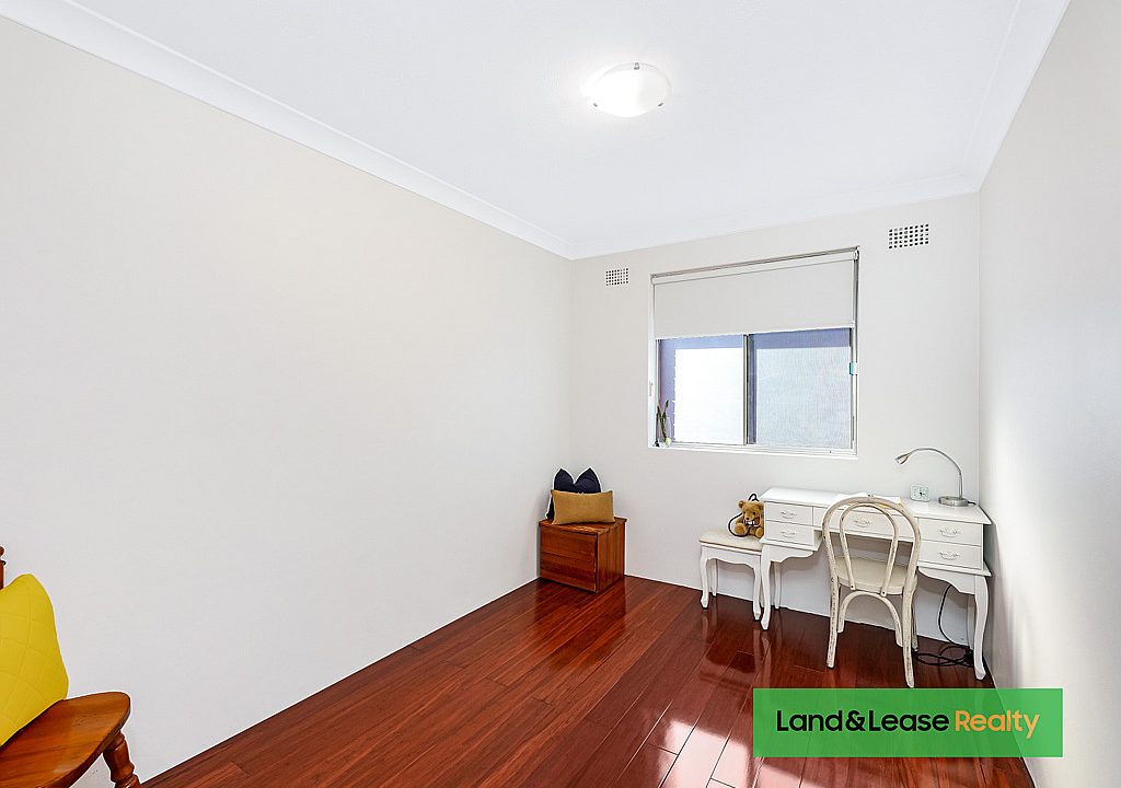 4/22 Hampden Road LAKEMBA NSW