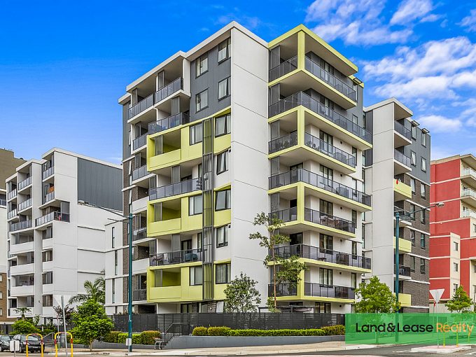 82/6-8 George Street WARWICK FARM NSW