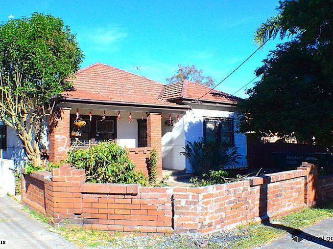 2 Farnell Road YAGOONA NSW