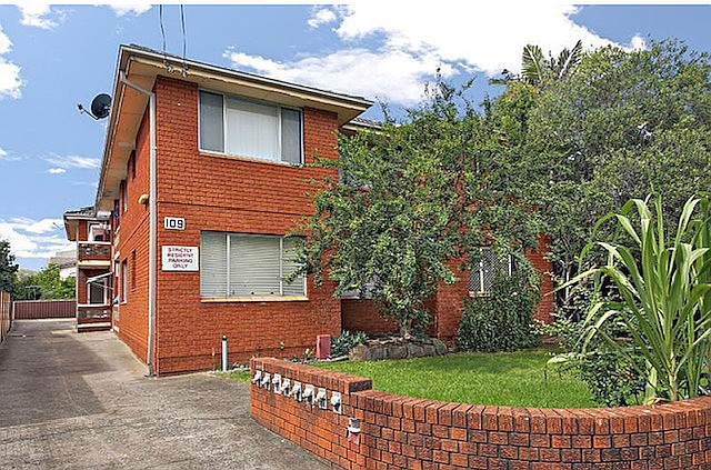 8/109 Hampden Road LAKEMBA NSW