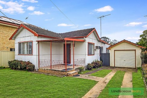 8 Fields Road MACQUARIE FIELDS NSW