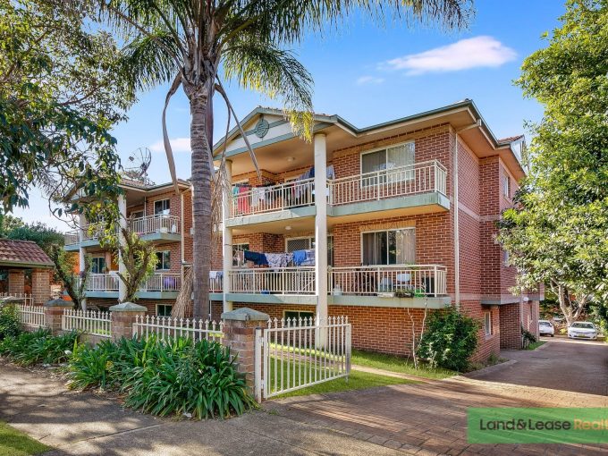 1/39-41 Colin Street LAKEMBA NSW