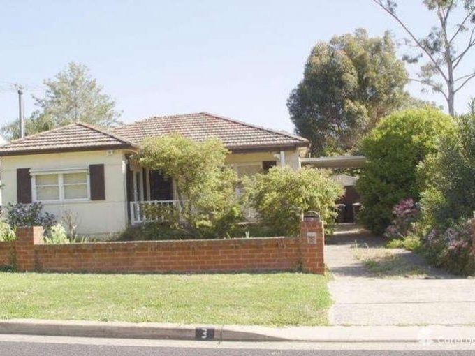 3 Tyler St CAMPBELLTOWN NSW