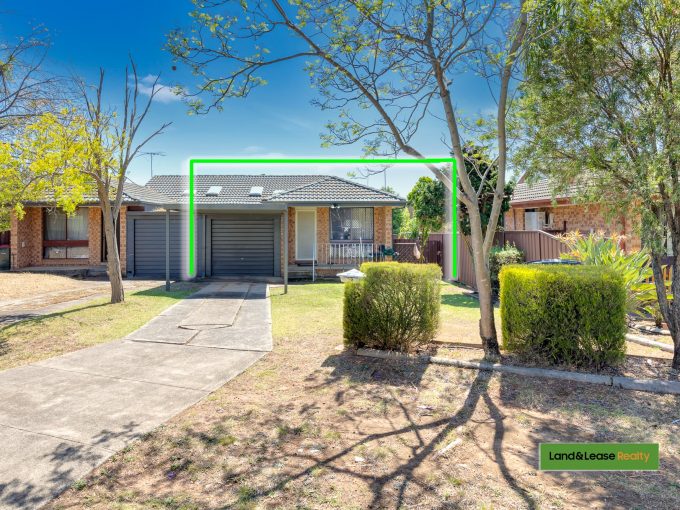 28 Fuchsia Crescent MACQUARIE FIELDS NSW