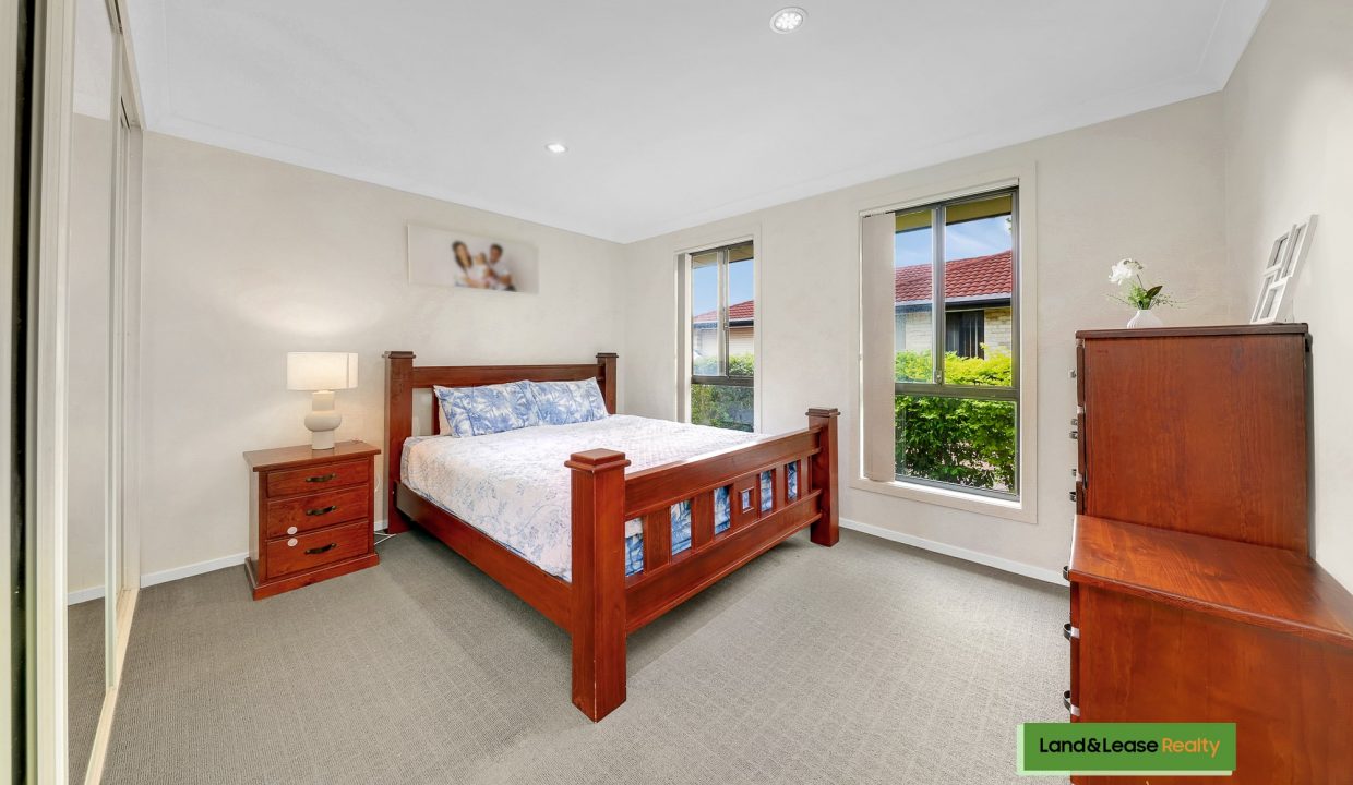 4/39-41 Surrey Street MINTO NSW