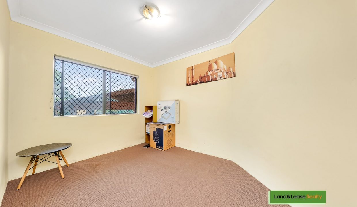 4/13 Gordon Street BANKSTOWN NSW