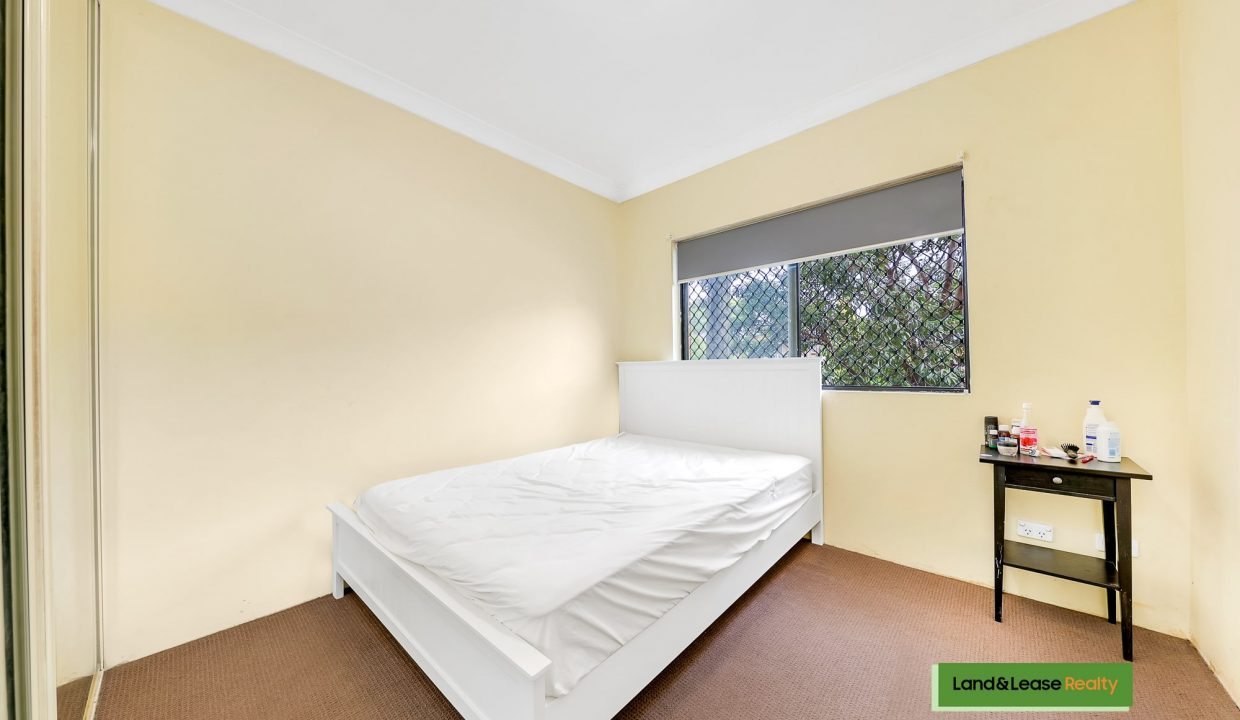 4/13 Gordon Street BANKSTOWN NSW