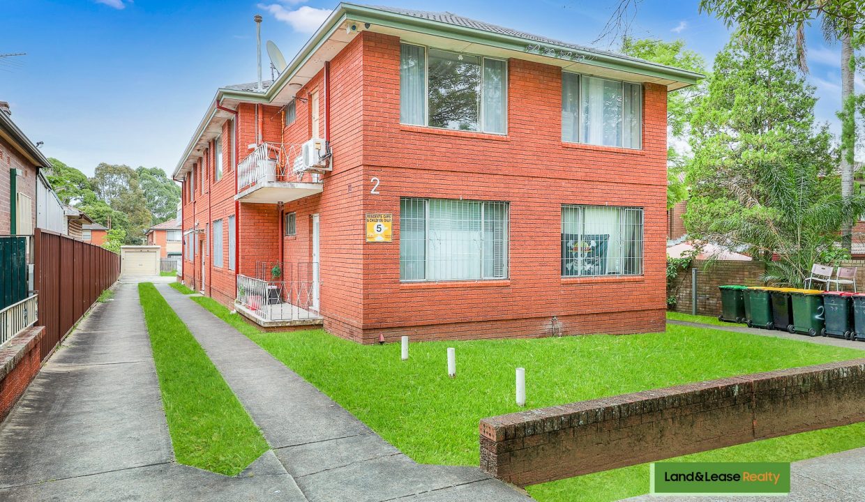 8/2 Third Avenue CAMPSIE NSW