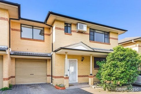 2/483 Woodville Rd GUILDFORD NSW