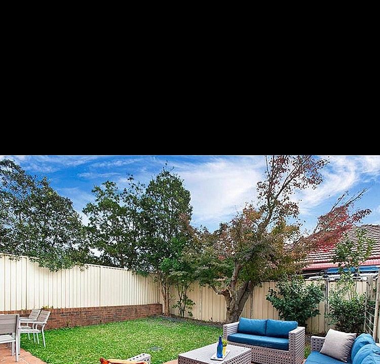 2/109A Bassett st HURSTVILLE NSW