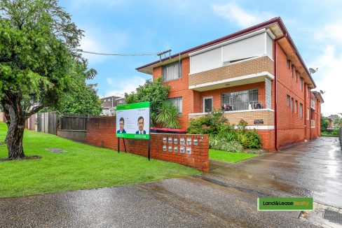 5/2 Boorea Avenue LAKEMBA NSW