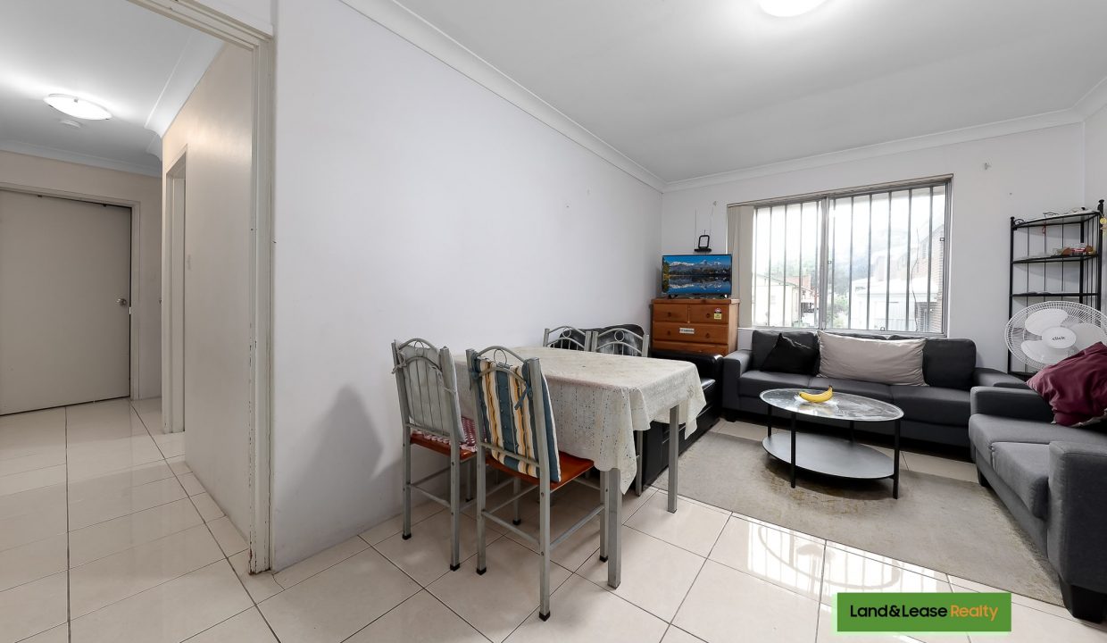 5/2 Boorea Avenue LAKEMBA NSW