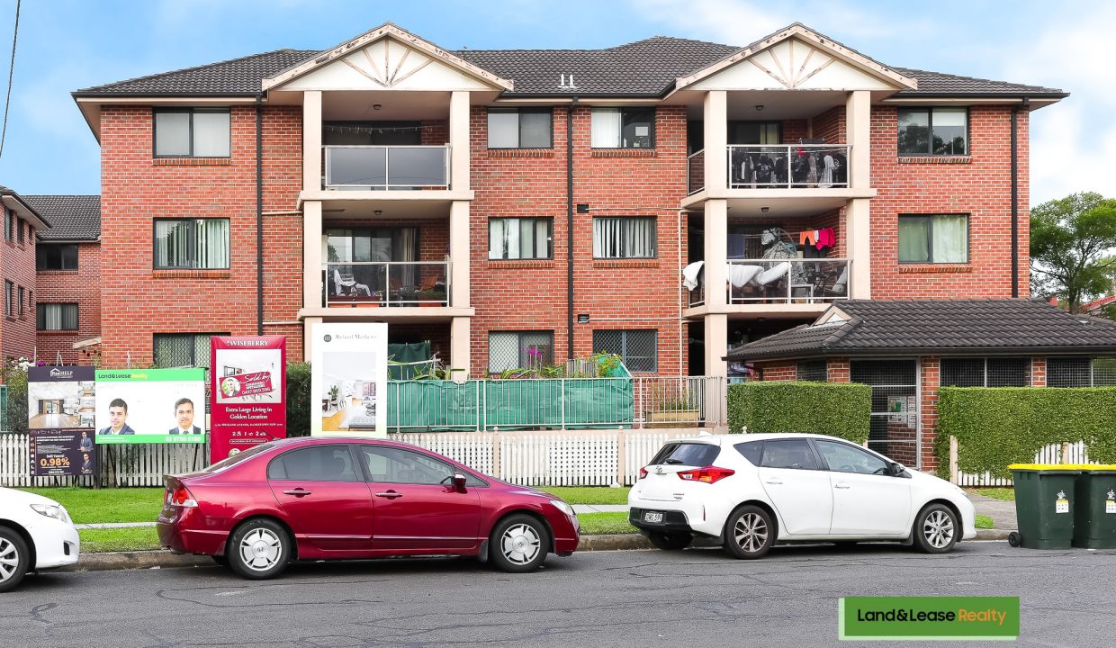 23/21 Weigand Avenue BANKSTOWN NSW