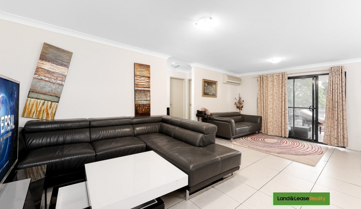 23/21 Weigand Avenue BANKSTOWN NSW