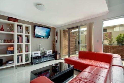 25/818-826 Canterbury Road ROSELANDS NSW