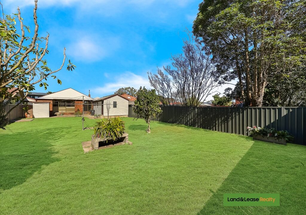 90 Courtney Road PADSTOW NSW