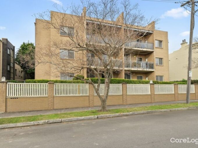 17/10-12 Grantham Street BURWOOD NSW