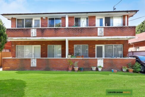 4/23 Second Avenue CAMPSIE NSW
