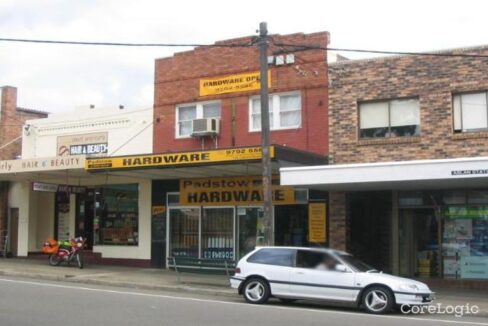 1/124 cahors Road PADSTOW NSW