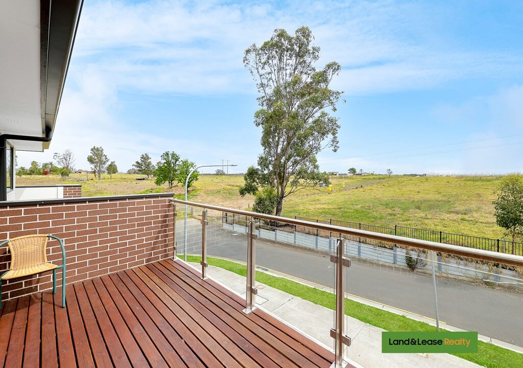 124 Warrawal Avenue AUSTRAL NSW