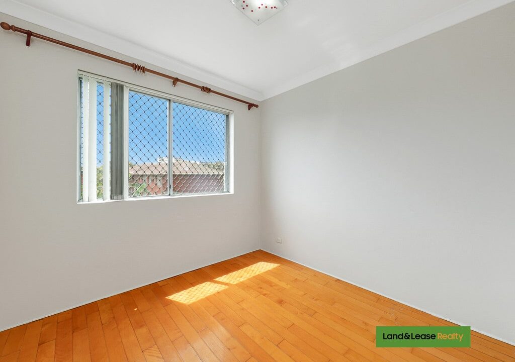 2/3 Colin Street LAKEMBA NSW