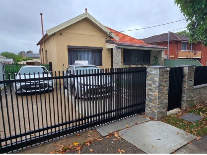 13 Fairmount St LAKEMBA NSW