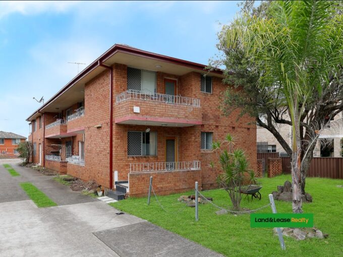 1/112 Victoria Road PUNCHBOWL NSW