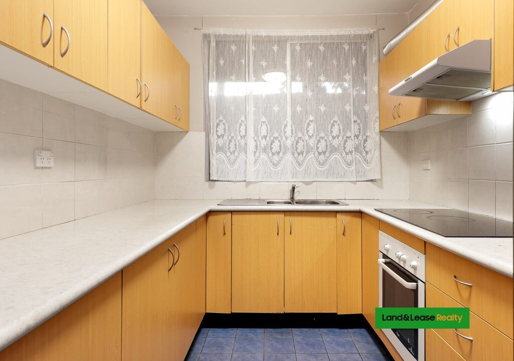 4/42-44 Gloucester Road HURSTVILLE NSW