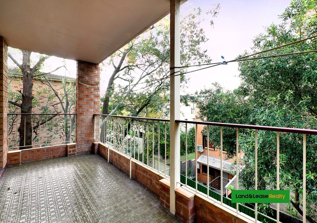 4/42-44 Gloucester Road HURSTVILLE NSW