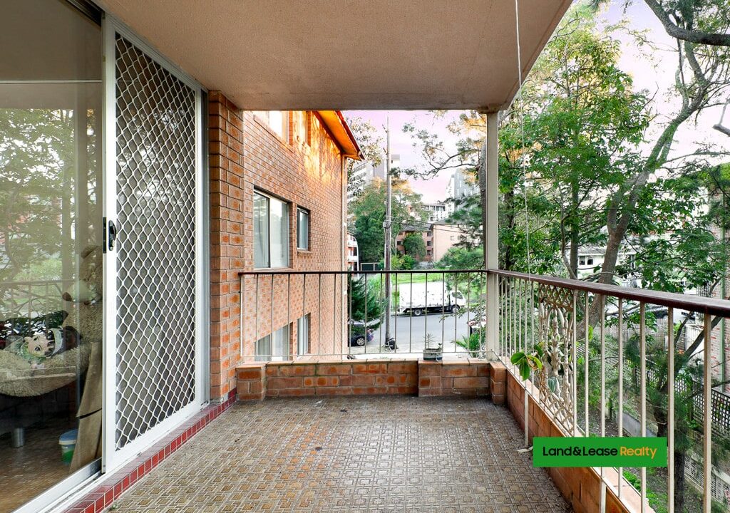 4/42-44 Gloucester Road HURSTVILLE NSW