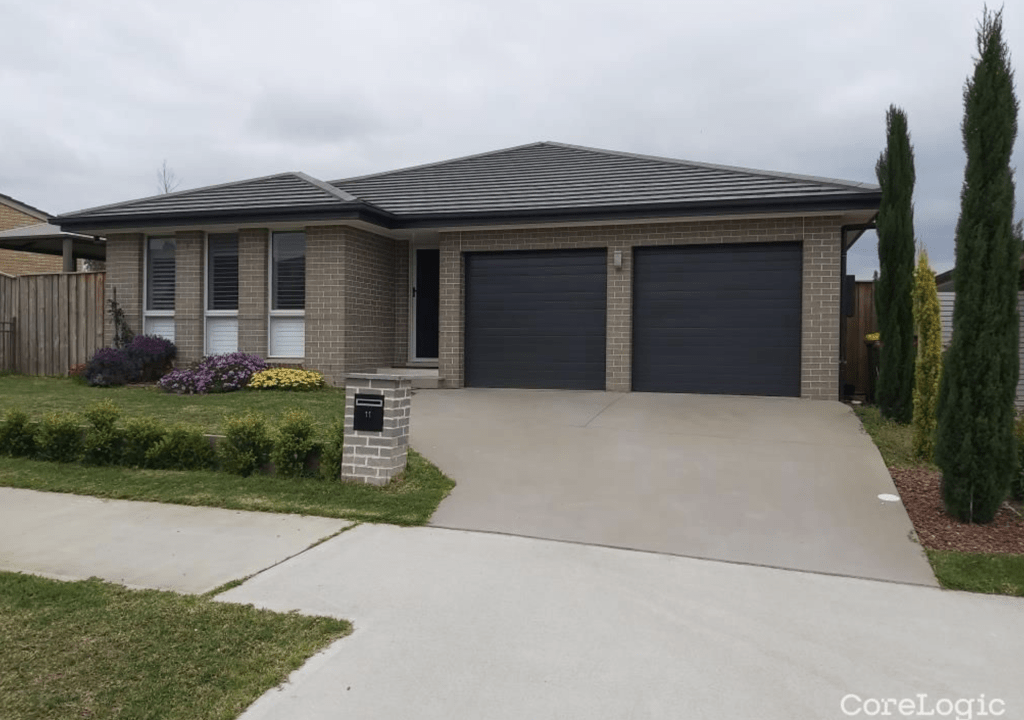 11 Elizabeth Mcrae Avenue MINTO NSW