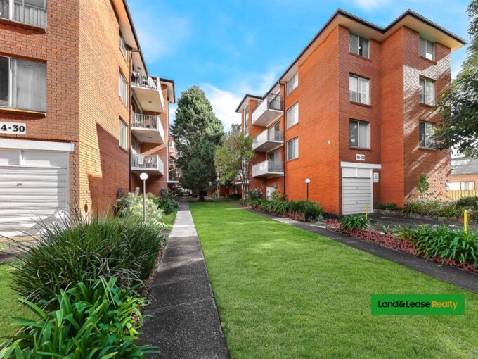 23/24-30 Fairmount Street LAKEMBA NSW