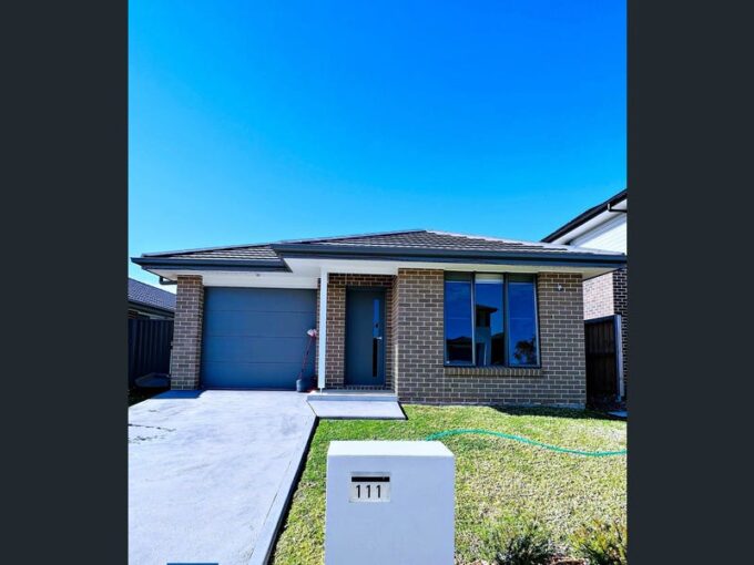 111 Lacerta Road, Austral, NSW 2179