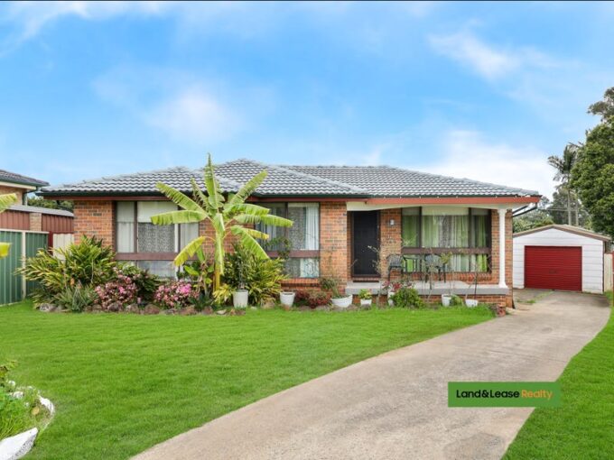 11 Rushes Place, Minto, NSW 2566
