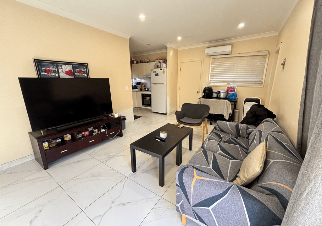 13A Carlton Parade PUNCHBOWL NSW