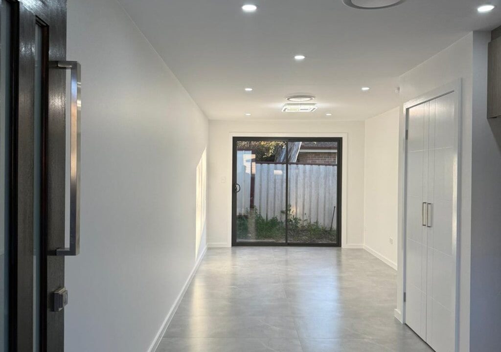 14A Dan St, CAMPBELLTOWN NSW