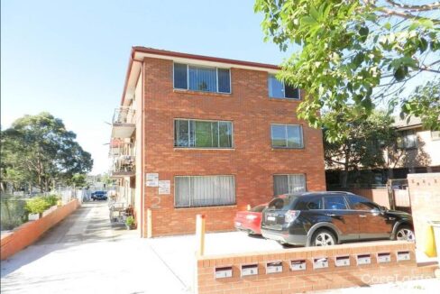 8/2 Church St CABRAMATTA NSW
