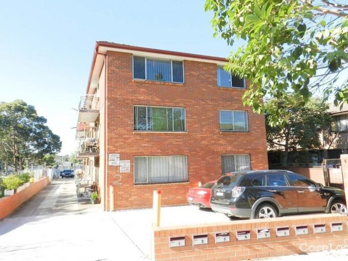 8/2 Church St CABRAMATTA NSW