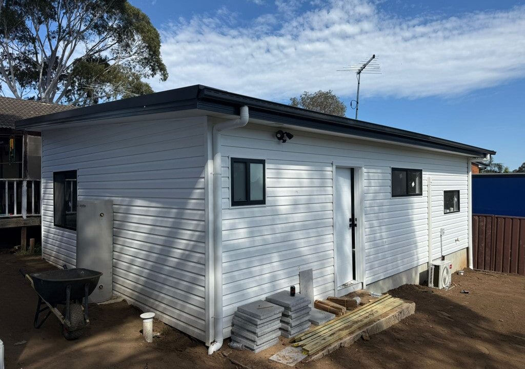 9 Jarndyce Ave AMBARVALE NSW