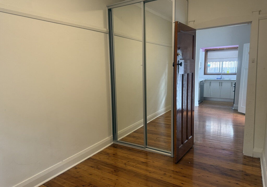 1024px.168727717__1760921116-56943-IMG9027