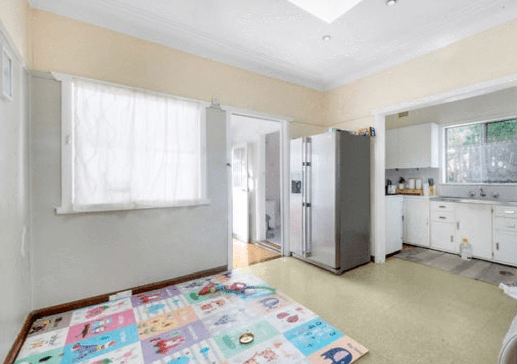 181 Juno Parade GREENACRE NSW