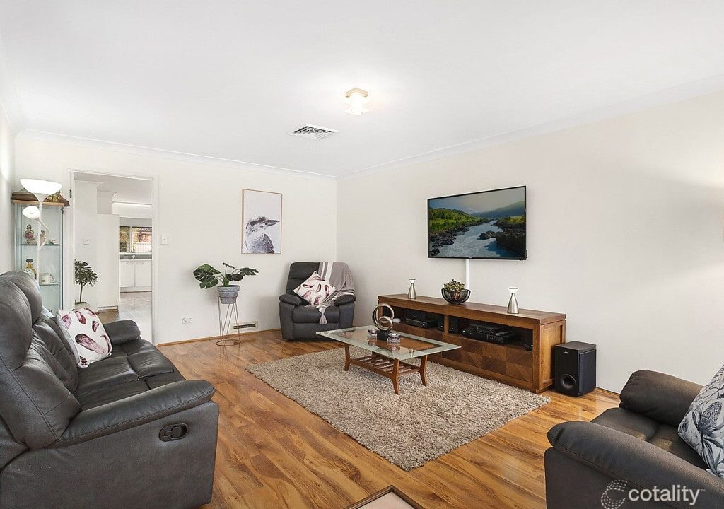 11 Namoi Court WATTLE GROVE NSW