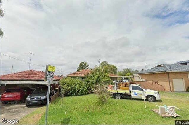 2 Canberra Crescent, Campbelltown, NSW 2560