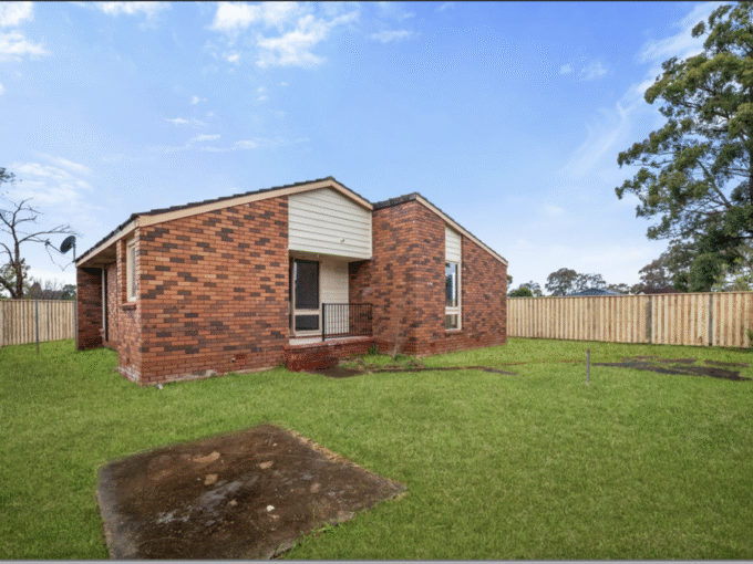 21 Antil way AIRDS NSW