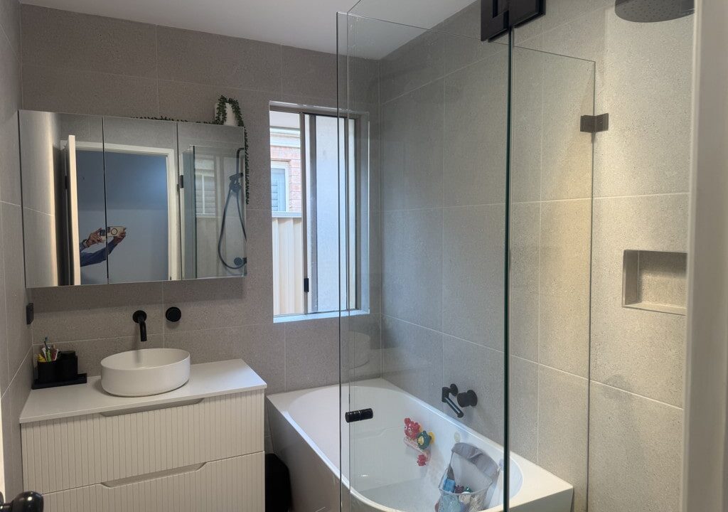 11 Namoi Court WATTLE GROVE NSW