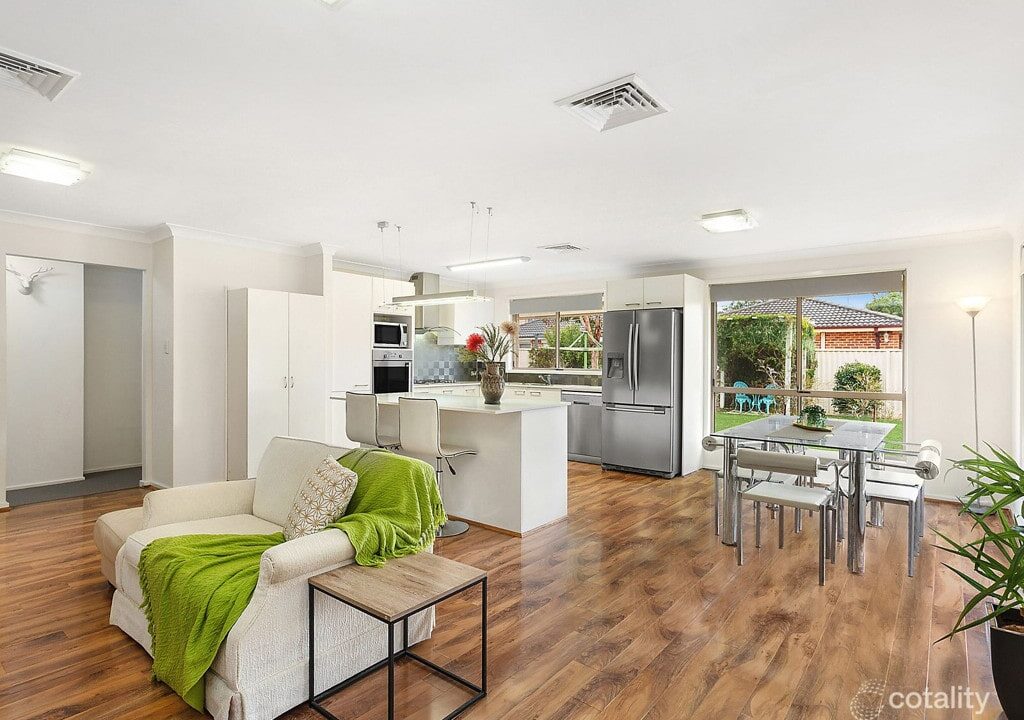 11 Namoi Court WATTLE GROVE NSW