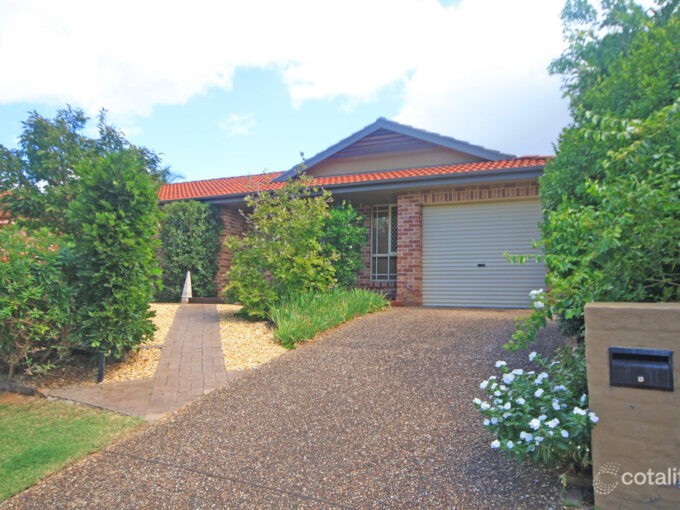 131 Harrow Rd GLENFIELD NSW