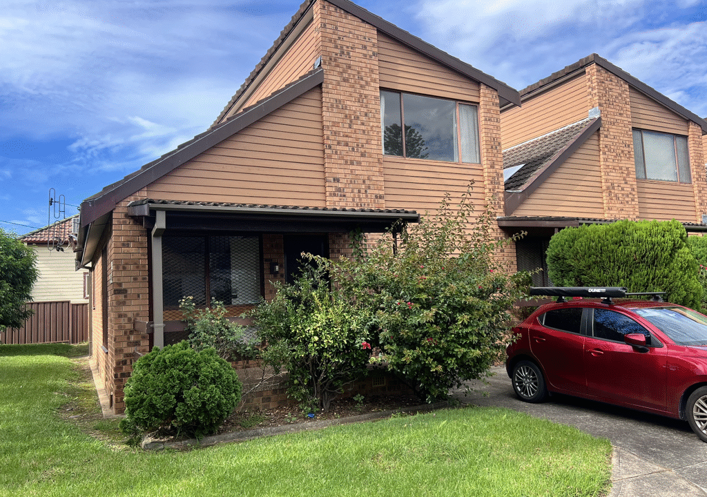 1/10-12 Hampden Road LAKEMBA NSW