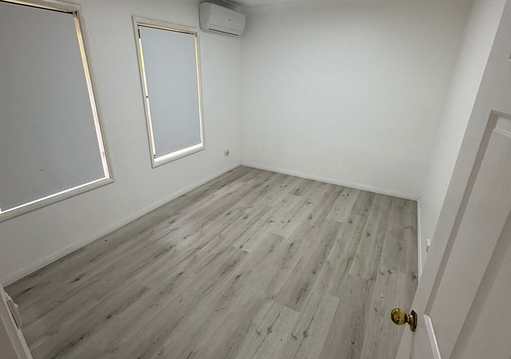 1 Welch Place MINTO NSW